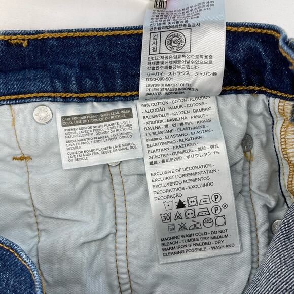 Levi's 501 Original Shorts - Charleston Cracked Blue - Picture 8 of 11